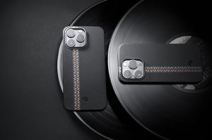 Pitaka Fusion Weaving MagEZ3 iPhone 14 Pro Case